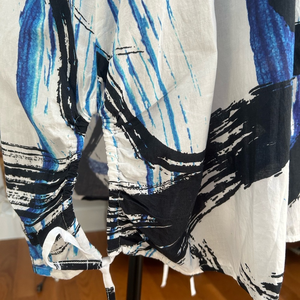 Abstract Print Button-Up Dress - Picture 5 of 9